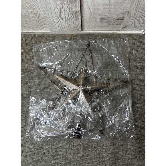 Rustic Metal Star Christmas Tree Topper With Wire Frame & Spring Base 10 inch - Picture 5 of 5
